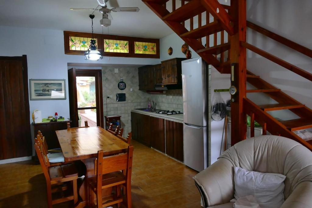 Pm 5 Via Sicilia Guest House Альгеро Экстерьер фото